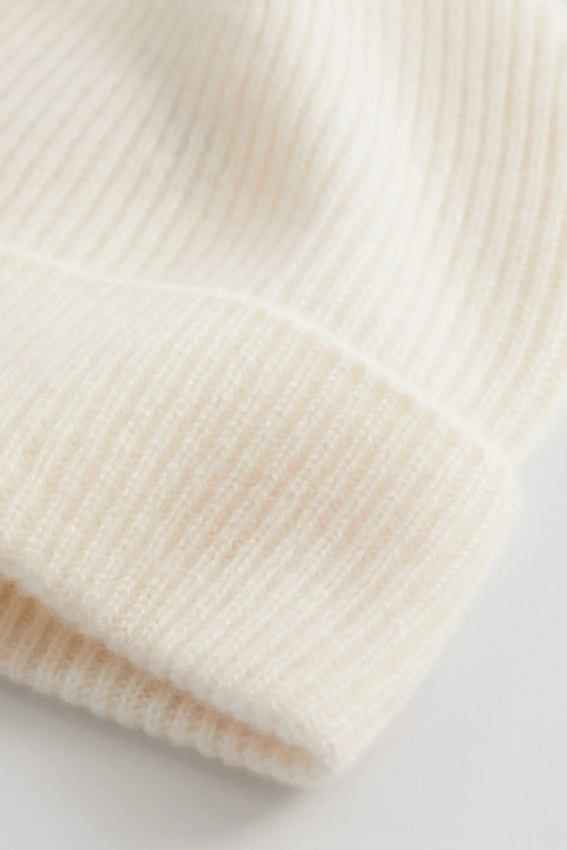 & Other Stories Hats | Cashmere Beanie