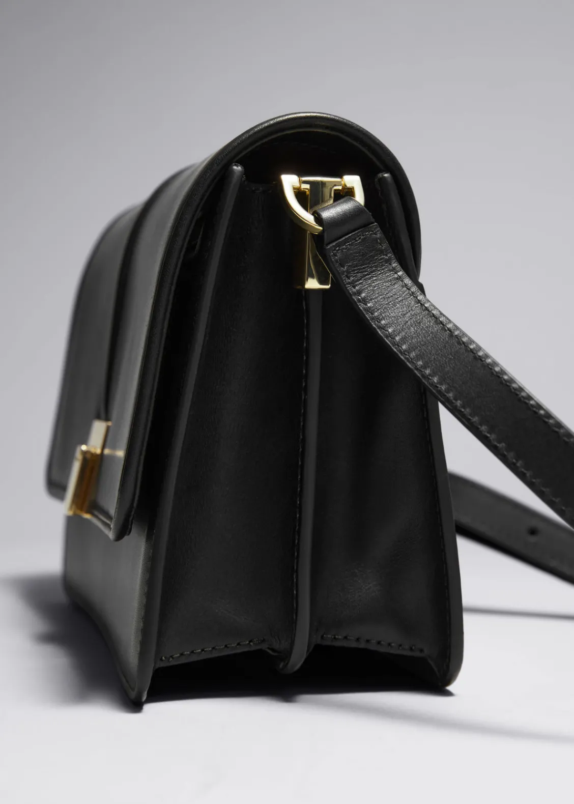 & Other Stories Shoulder Bags | Classic Leather Shoulder Bag