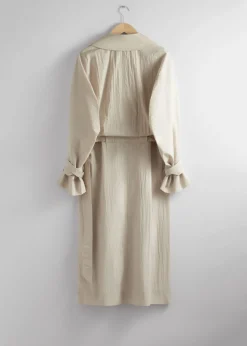 & Other Stories Outerwear | Crinkle-Effect Trench Coat Beige