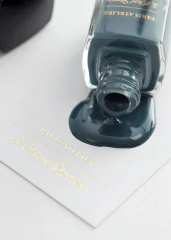 & Other Stories Makeup | Nails | Cuir Cafe Nail Polish