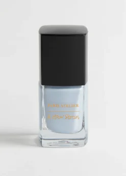 & Other Stories Makeup | Nails | Cuir Cafe Nail Polish