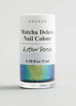 & Other Stories Makeup | Nail Polish