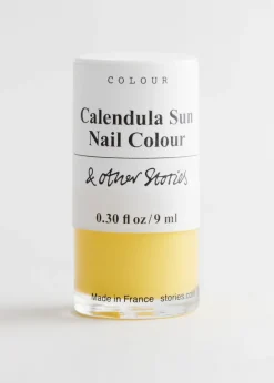 & Other Stories Makeup | Nail Polish