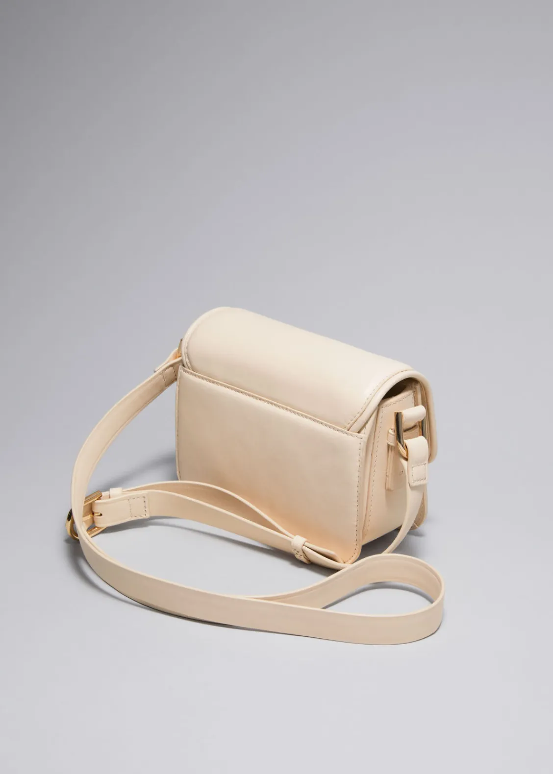 & Other Stories Shoulder Bags | Small Sculptural-Buckle Leather Bag Cream