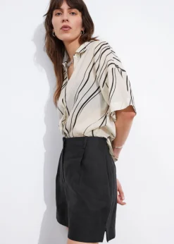 & Other Stories Shorts | Pants | Tailored Linen Shorts
