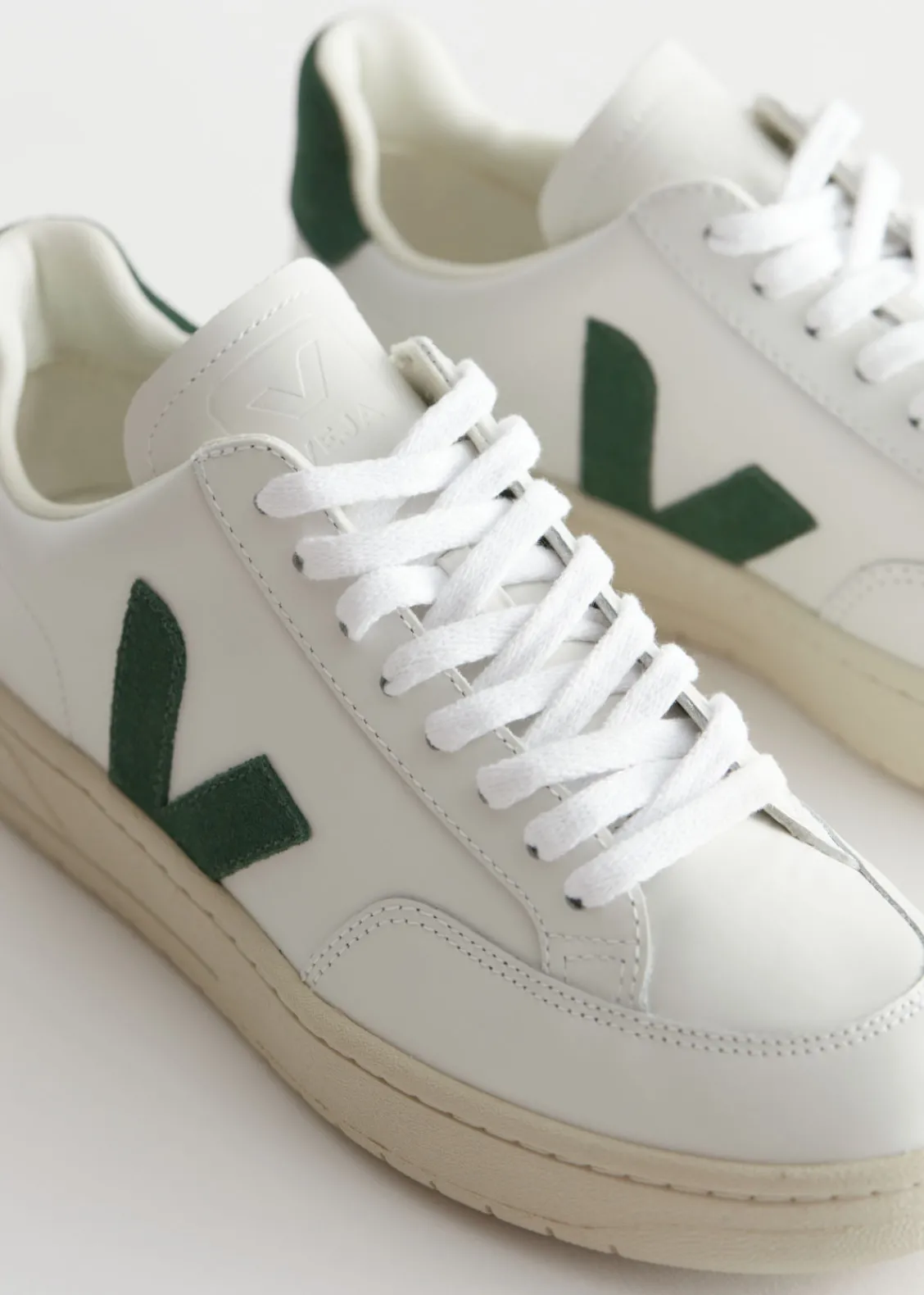 & Other Stories Sneakers | Veja V-12 Sneakers