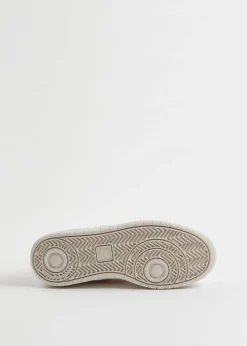 & Other Stories Sneakers | Veja V-12 Sneakers